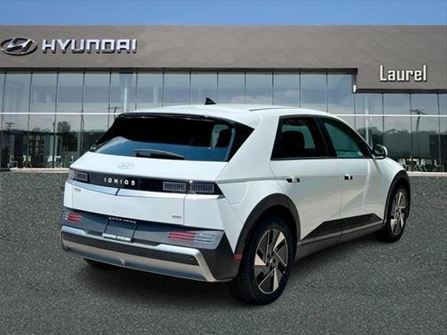 2025 Hyundai IONIQ 5 SE