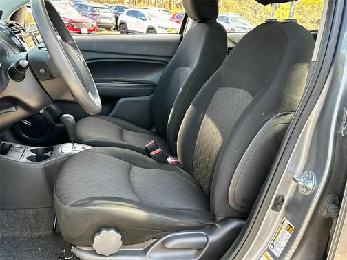 2022 Mitsubishi Mirage ES