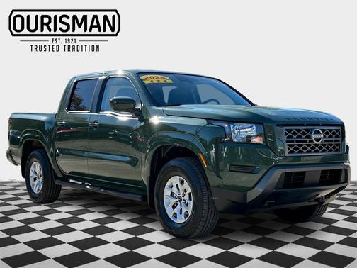 2024 Nissan Frontier SV