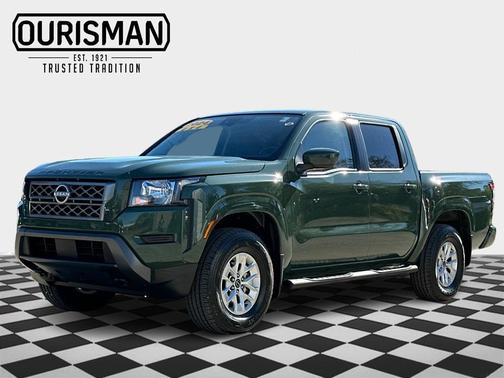 2024 Nissan Frontier SV