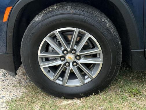 2022 Chevrolet Traverse LT Leather