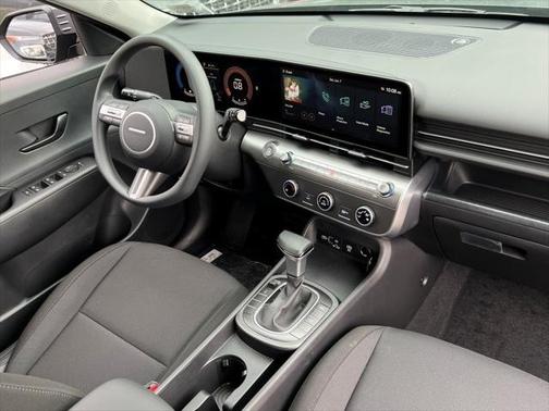 2025 Hyundai KONA SE