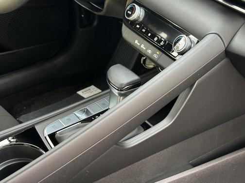 2025 Hyundai ELANTRA HEV Blue