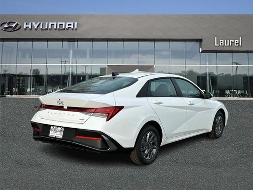 2025 Hyundai ELANTRA HEV Blue