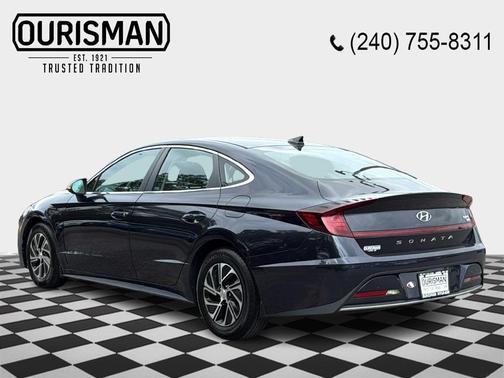 2022 Hyundai SONATA Hybrid Base