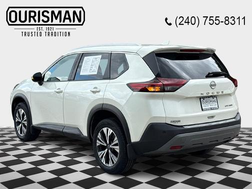 2022 Nissan Rogue SV