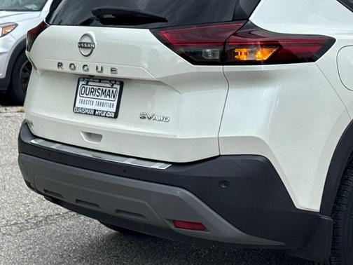2022 Nissan Rogue SV