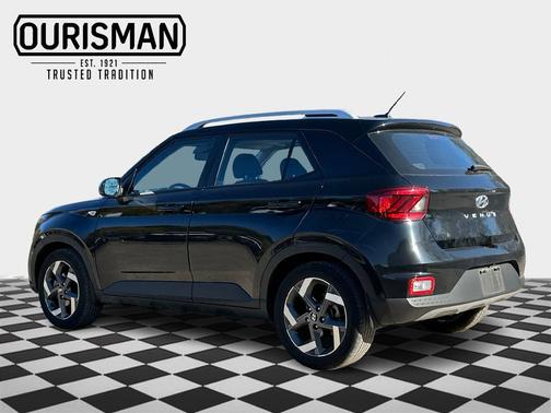 2023 Hyundai VENUE SEL