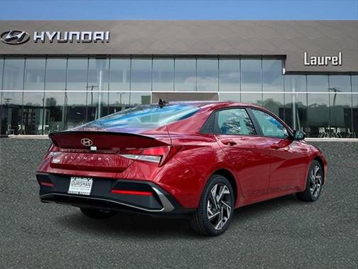 2025 Hyundai ELANTRA Sport