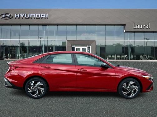 2025 Hyundai ELANTRA Sport