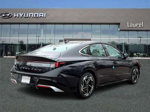 2026 Hyundai SONATA SEL