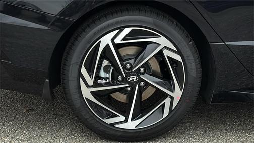 2026 Hyundai SONATA SEL