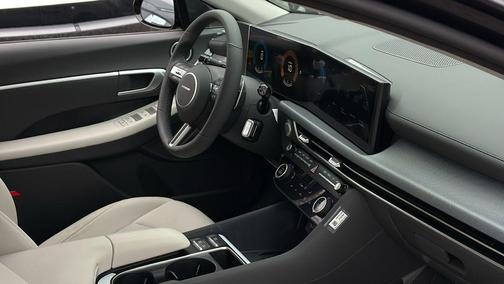 2026 Hyundai SONATA SEL