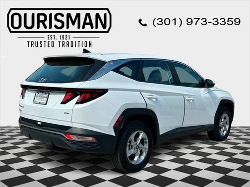 2024 Hyundai TUCSON SE
