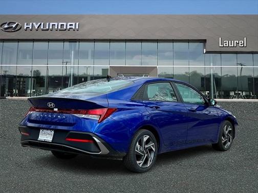 2025 Hyundai ELANTRA Sport