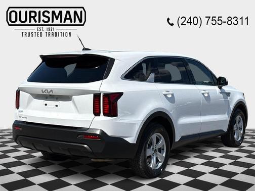 2023 Kia Sorento LX