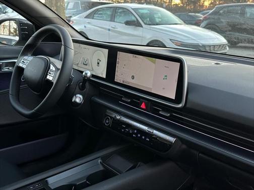 2025 Hyundai IONIQ 6 SE