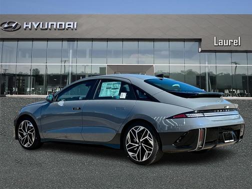 2025 Hyundai IONIQ 6 SEL