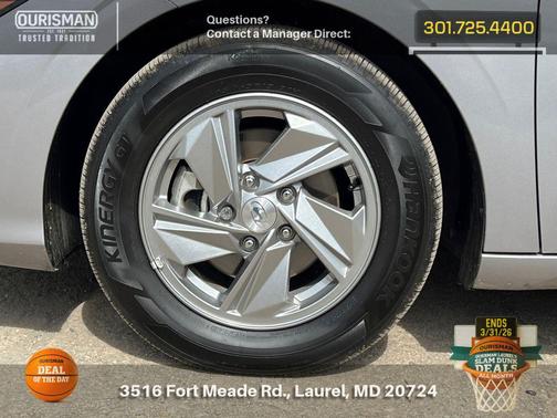 2025 Hyundai ELANTRA SE