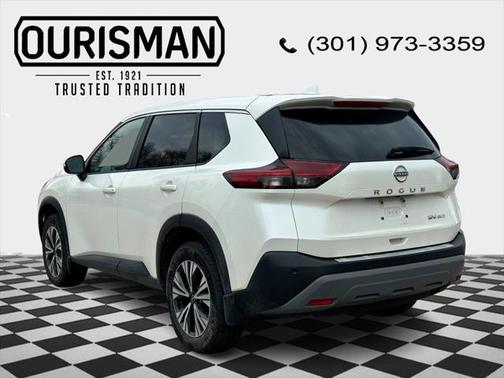 2022 Nissan Rogue SV