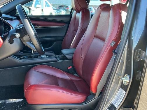 2024 Mazda Mazda3 FWD w/Premium Package