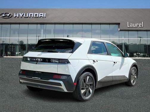 2025 Hyundai IONIQ 5 SE
