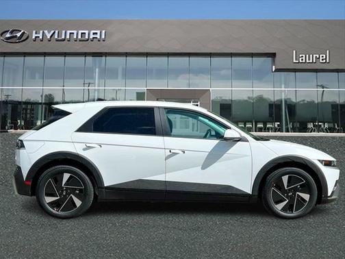 2025 Hyundai IONIQ 5 SE