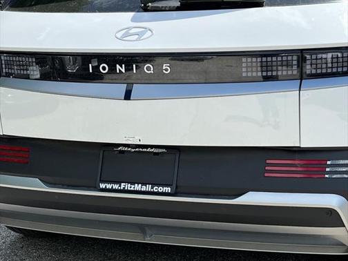 2025 Hyundai IONIQ 5 SE