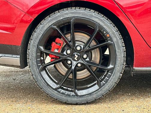 2025 Hyundai ELANTRA N Base