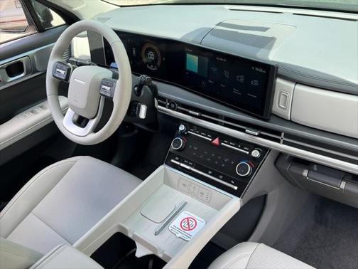 2025 Hyundai SANTA FE SEL 2.4