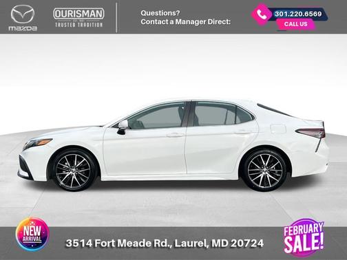 2024 Toyota Camry SE