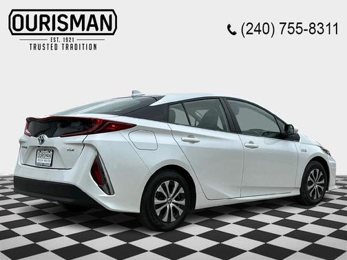 2022 Toyota Prius Prime XLE