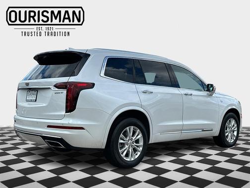 2022 Cadillac XT6 Luxury AWD