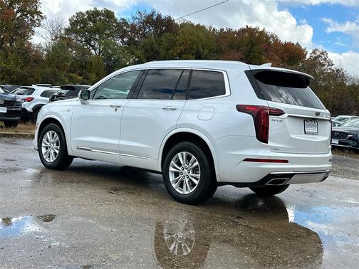 2022 Cadillac XT6 Luxury AWD