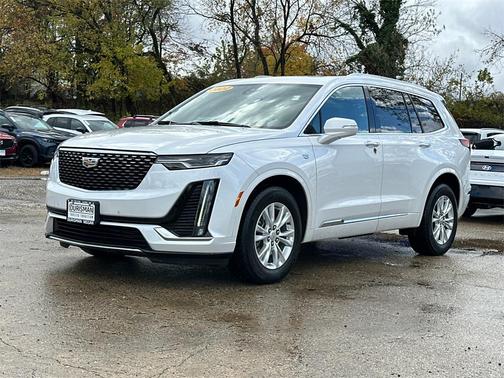 2022 Cadillac XT6 Luxury AWD