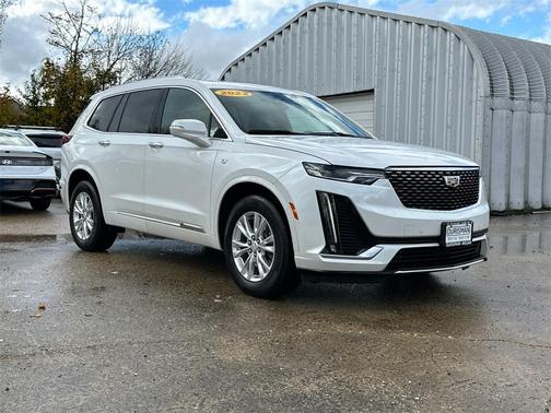 2022 Cadillac XT6 Luxury AWD