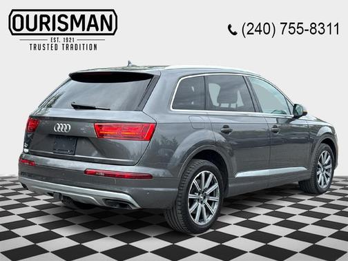 2019 Audi Q7 55 Premium Plus