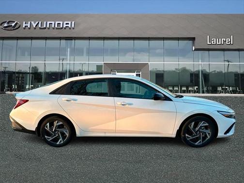2025 Hyundai ELANTRA Sport