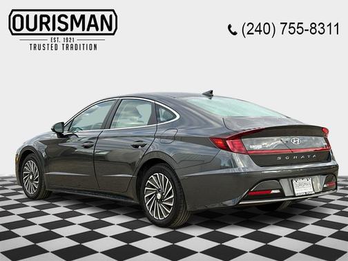 2023 Hyundai SONATA Hybrid SE