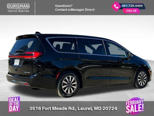 2024 Chrysler Pacifica Hybrid Select