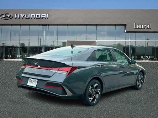 2025 Hyundai ELANTRA Sport