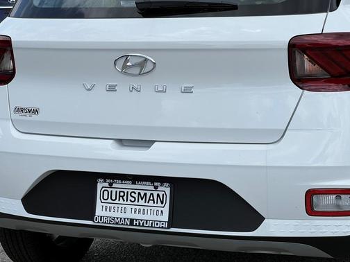 2025 Hyundai VENUE Limited