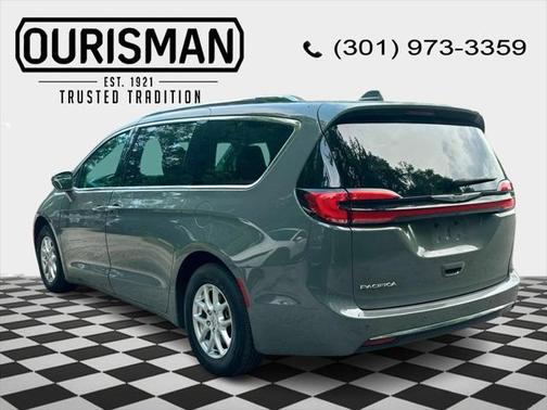 2021 Chrysler Pacifica Touring L