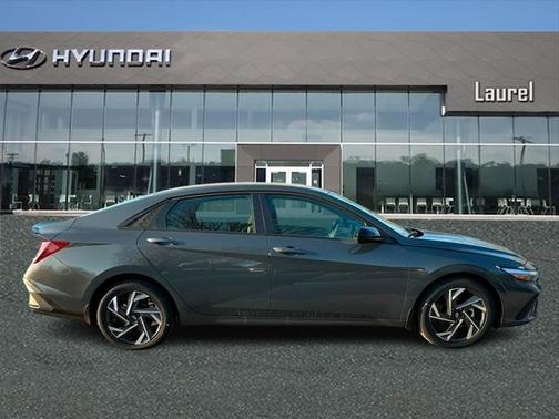 2025 Hyundai ELANTRA Sport