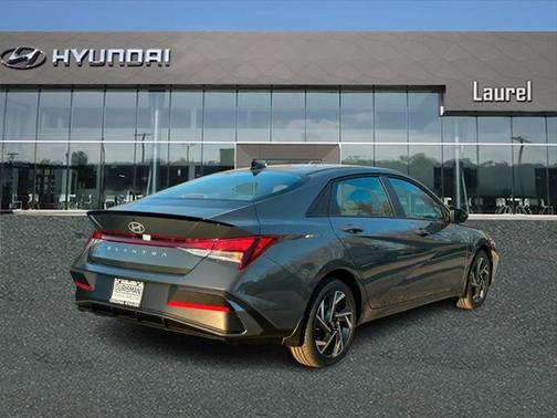 2025 Hyundai ELANTRA Sport