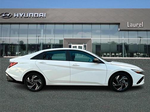 2025 Hyundai ELANTRA Sport