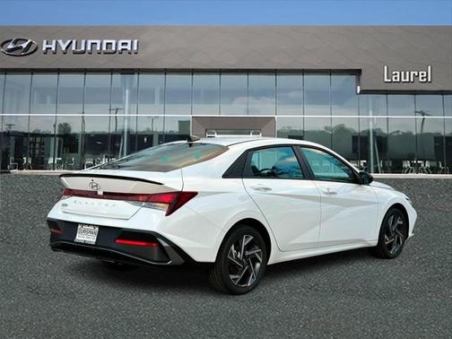 2025 Hyundai ELANTRA Sport