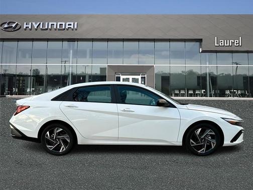 2025 Hyundai ELANTRA Sport