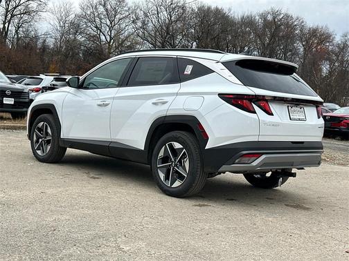 2026 Hyundai TUCSON Hybrid SEL