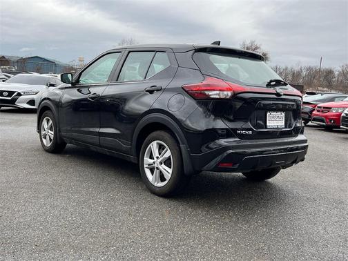 2024 Nissan Kicks S